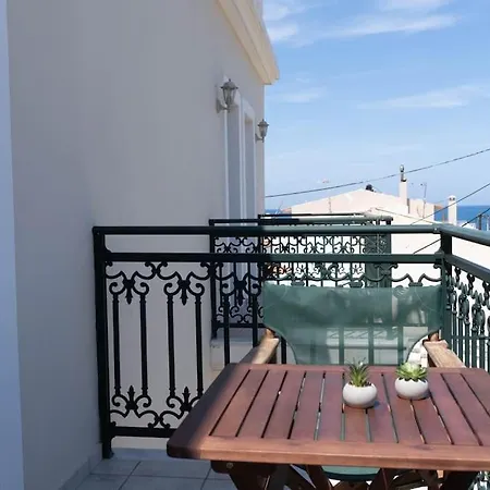 Apartment Panormo Nukaki